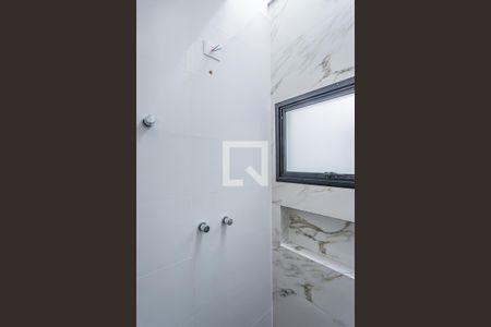 Casa para alugar com 160m², 3 quartos e 2 vagas Casa para alugar com 160m², 3 quartos e 2 vagasBanheiro suite 3