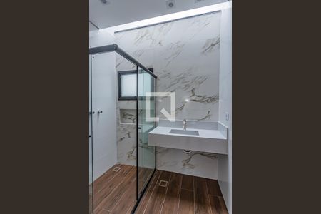 Casa para alugar com 160m², 3 quartos e 2 vagas Casa para alugar com 160m², 3 quartos e 2 vagasBanheiro suite 3