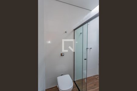 Casa para alugar com 160m², 3 quartos e 2 vagas Casa para alugar com 160m², 3 quartos e 2 vagasBanheiro suite 3