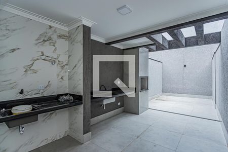 Casa para alugar com 160m², 3 quartos e 2 vagas Casa para alugar com 160m², 3 quartos e 2 vagasÁrea de serviço, churrasqueira e quintal