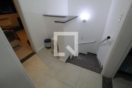 Casa de condomínio à venda com 100m², 3 quartos e 2 vagasHall entre quartos 