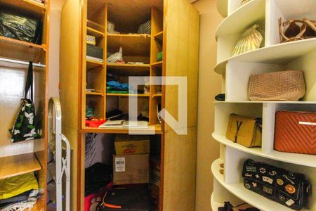 Apartamento à venda com 81m², 3 quartos e 2 vagas Apartamento à venda com 81m², 3 quartos e 2 vagasQuarto 2