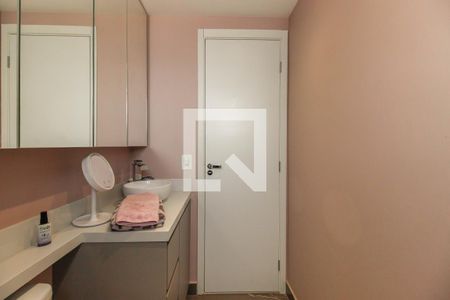 Apartamento à venda com 81m², 3 quartos e 2 vagas Apartamento à venda com 81m², 3 quartos e 2 vagasBanheiro da Suíte