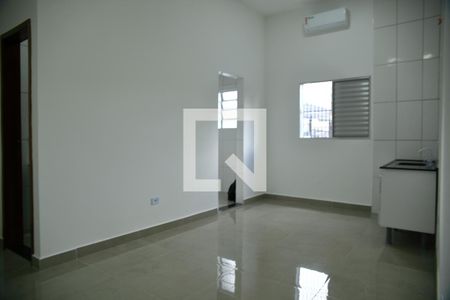 Sala/ Quarto de kitnet/studio para alugar com 0 quarto, 35m² em Centro, São Bernardo do Campo