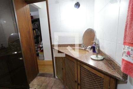 Casa à venda com 157m², 3 quartos e 2 vagasBanheiro da Suíte 3