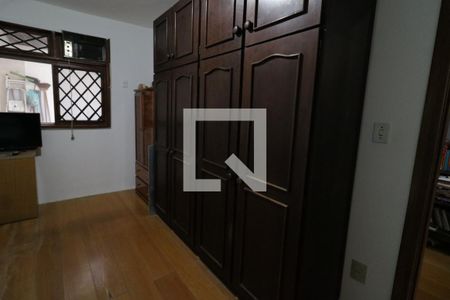 Casa à venda com 157m², 3 quartos e 2 vagasSuíte 3