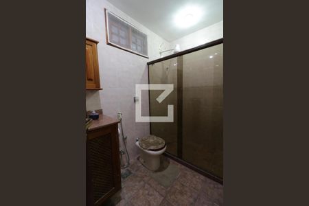 Casa à venda com 157m², 3 quartos e 2 vagasBanheiro Social