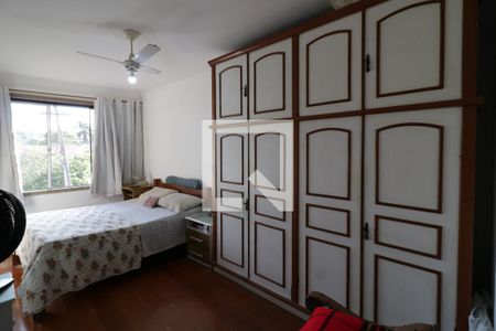 Casa à venda com 157m², 3 quartos e 2 vagasSuíte 2