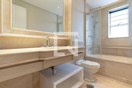 Apartamento à venda com 420m², 3 quartos e 5 vagasBanheiro do Quarto 3