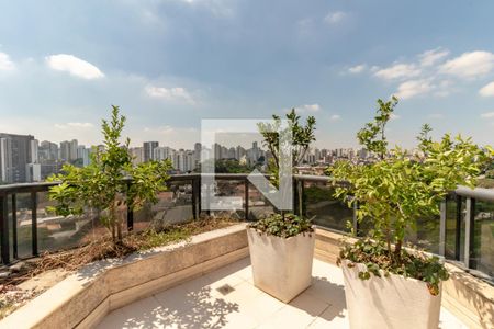 Apartamento à venda com 420m², 3 quartos e 5 vagasCobertura - Churrasqueira