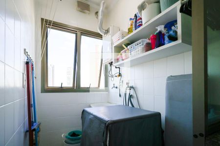 Apartamento para alugar com 46m², 1 quarto e 1 vaga Apartamento para alugar com 46m², 1 quarto e 1 vagaÁrea de Serviço