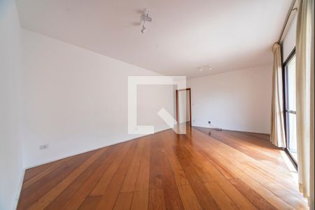 Sala de apartamento para alugar com 3 quartos, 141m² em Centro, Santo André