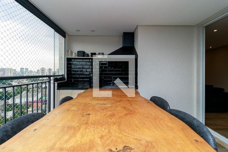 Apartamento à venda com 83m², 2 quartos e 2 vagasSala - Varanda