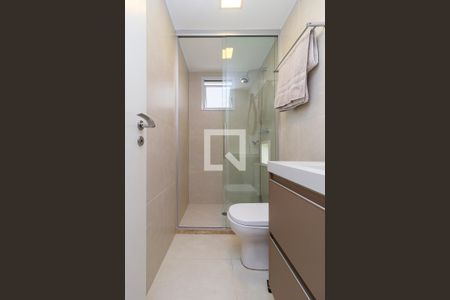 Apartamento à venda com 83m², 2 quartos e 2 vagasSuíte - Banheiro