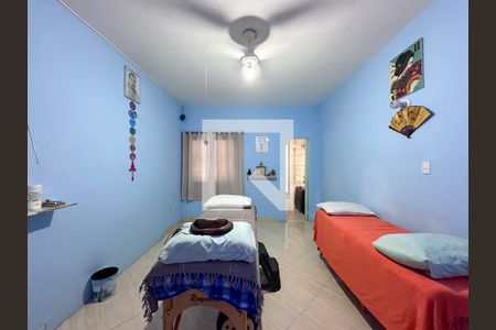 Casa à venda com 225m², 3 quartos e 2 vagasQuarto 2