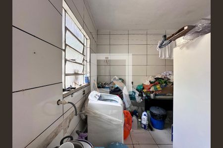 Casa à venda com 225m², 3 quartos e 2 vagasÁrea de Serviço