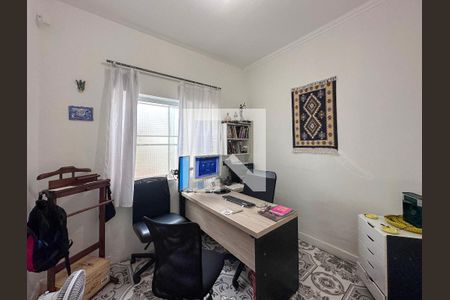 Casa à venda com 225m², 3 quartos e 2 vagasQuarto 1