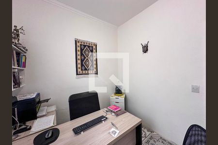 Casa à venda com 225m², 3 quartos e 2 vagasQuarto 1