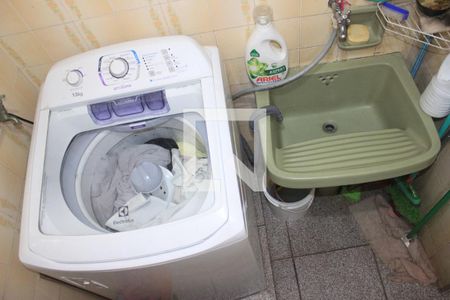 Casa à venda com 112m², 3 quartos e 3 vagasLavanderia