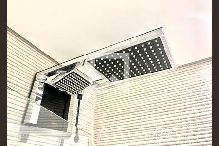 Banheiro de apartamento à venda com 1 quarto, 25m² em Sé, São Paulo