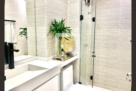 Banheiro de apartamento à venda com 1 quarto, 25m² em Sé, São Paulo