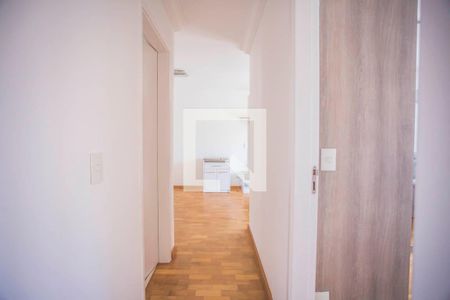 Apartamento à venda com 67m², 2 quartos e 1 vaga Apartamento à venda com 67m², 2 quartos e 1 vagaCorredor - Quartos