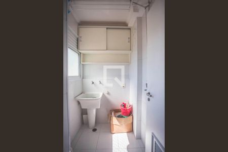 Apartamento à venda com 67m², 2 quartos e 1 vaga Apartamento à venda com 67m², 2 quartos e 1 vagaÁrea de Serviço