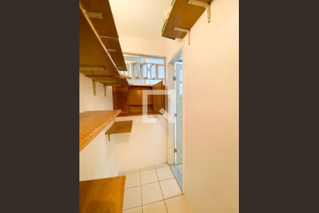 Apartamento à venda com 110m², 3 quartos e 1 vaga Apartamento à venda com 110m², 3 quartos e 1 vagaQuarto de Serviço