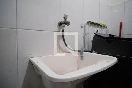 Casa de condomínio à venda com 70m², 2 quartos e 1 vaga Casa de condomínio à venda com 70m², 2 quartos e 1 vagaÁrea de Serviço