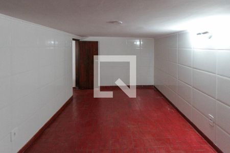 Casa à venda com 368m², 3 quartos e 2 vagasEdícula