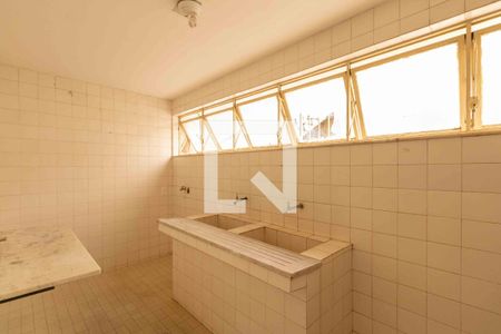 Casa à venda com 399m², 4 quartos e 3 vagasÁrea de Serviço