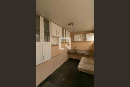 Casa à venda com 399m², 4 quartos e 3 vagasCozinha