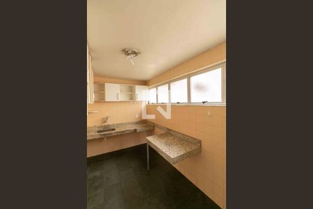 Casa à venda com 399m², 4 quartos e 3 vagasCozinha