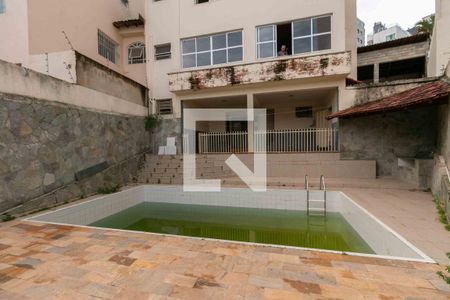 Casa à venda com 399m², 4 quartos e 3 vagasÁrea Externa