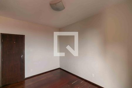 Casa à venda com 399m², 4 quartos e 3 vagasQuarto 2