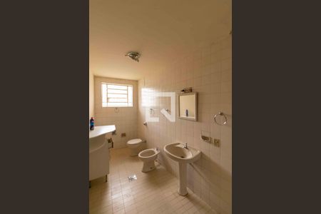 Casa à venda com 399m², 4 quartos e 3 vagasBanheiro Social 3