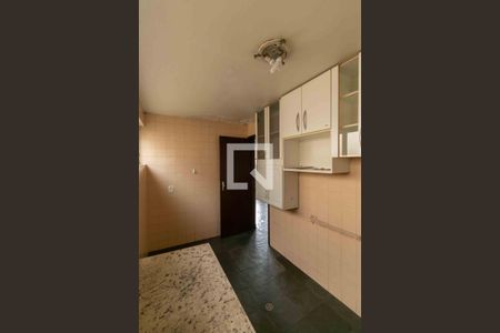 Casa à venda com 399m², 4 quartos e 3 vagasCozinha