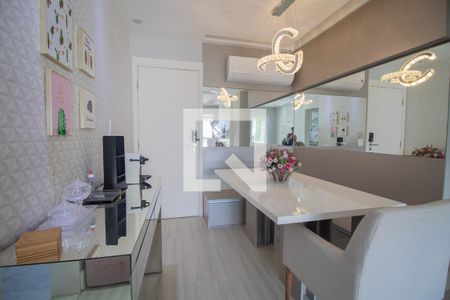 Sala de apartamento para alugar com 2 quartos, 82m² em Barra da Tijuca, Rio de Janeiro