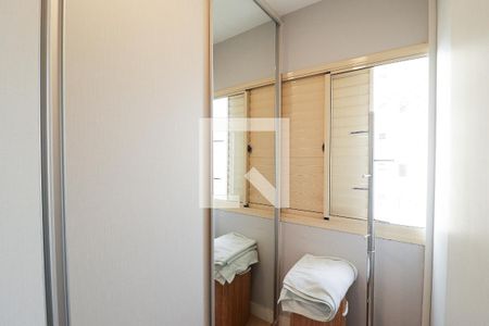Apartamento à venda com 64m², 3 quartos e 1 vagaQuarto 2
