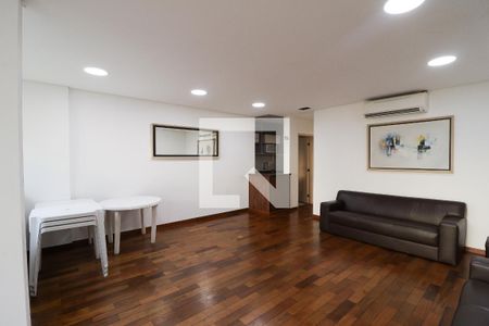 Apartamento à venda com 64m², 3 quartos e 1 vagaÁrea comum