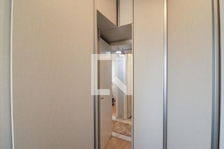Apartamento à venda com 64m², 3 quartos e 1 vagaQuarto 2