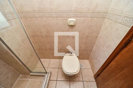 Apartamento à venda com 130m², 3 quartos e 1 vaga Apartamento à venda com 130m², 3 quartos e 1 vagaBanheiro social