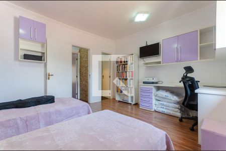 Casa à venda com 120m², 2 quartos e 2 vagas Casa à venda com 120m², 2 quartos e 2 vagasSuíte 2