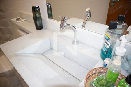 Casa de condomínio à venda com 70m², 2 quartos e sem vagaBanheiro