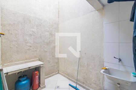 Casa à venda com 138m², 3 quartos e 1 vagaÁrea de Serviço