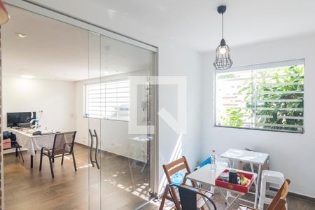 Casa à venda com 138m², 3 quartos e 1 vagaCopa