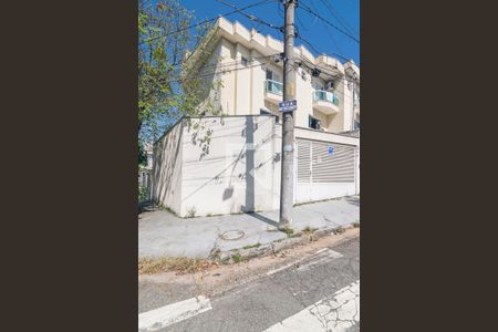 Casa à venda com 138m², 3 quartos e 1 vagaFachada