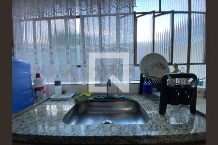 Casa à venda com 330m², 5 quartos e 4 vagas Casa à venda com 330m², 5 quartos e 4 vagasCozinha