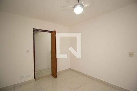 Casa à venda com 54m², 2 quartos e 1 vaga Casa à venda com 54m², 2 quartos e 1 vagaQuarto 2