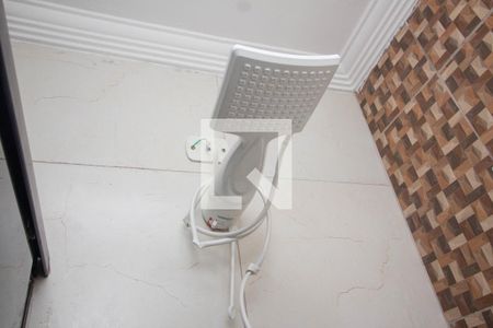 Casa à venda com 54m², 2 quartos e 1 vaga Casa à venda com 54m², 2 quartos e 1 vagaBanheiro